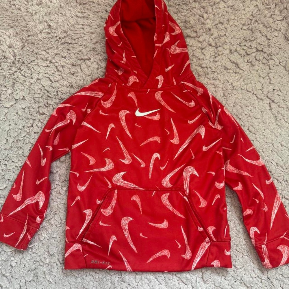 Red Nike Dri-Fit hoodie with all over swoosh print boys size 5 (4-5)